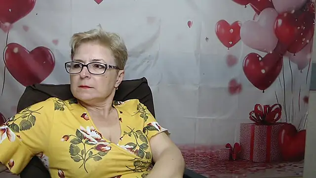 EmiliaGree Live XXX-chat
