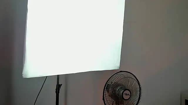 Exotic__April live XXX chat