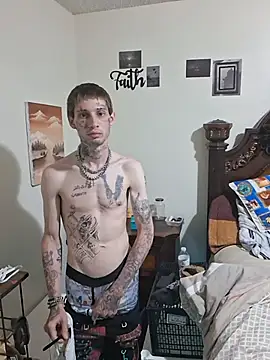CamsWRLD Show in webcam
