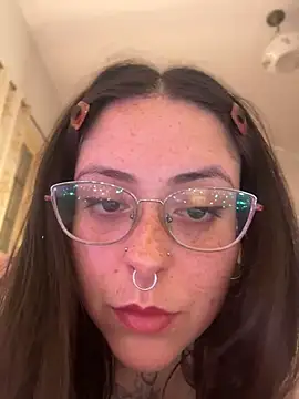 Chat XXX en directo de Mizztikaa
