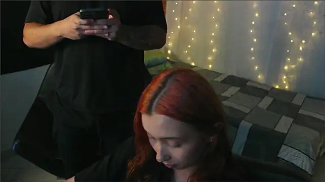 RoseSinsDonViktor's Live XXX Chat