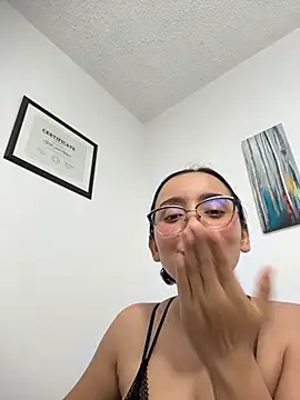 Kay_LustyWife's Live XXX Chat