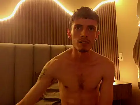 Laura_y_camilo's Live XXX Chat