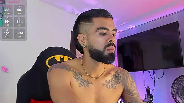 Chat +18 de _kameron9811 ao vivo