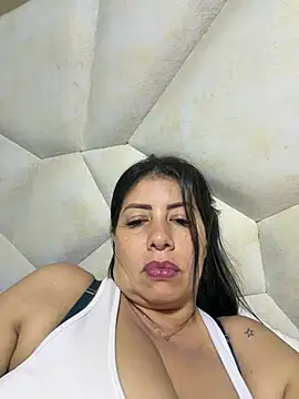 natural_bigboobs 现场XXX聊天
