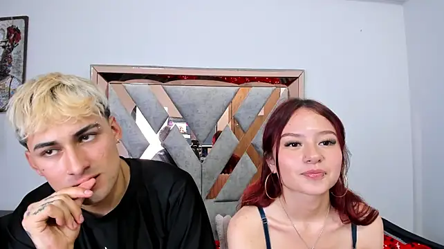 Kenji_n_Rousse's Live XXX Chat