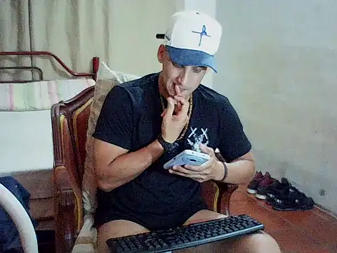 vortexX2565 live XXX chat