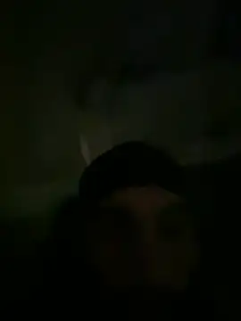 הופעת וובקאם של madehercumm