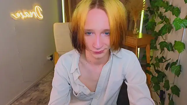 AxelRowe élő XXX-chatje