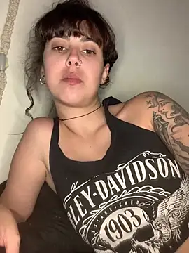 ninapellegrini17 Webcam show