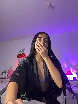 Mirandaa_Rogers: онлайн-секс-чат