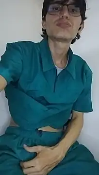 צ'אט XXX בשידור חי של MonoHotXXX