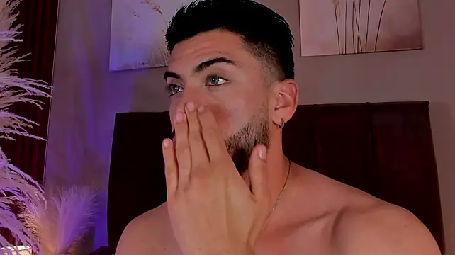 צ'אט XXX בשידור חי של Alexander_Diazz