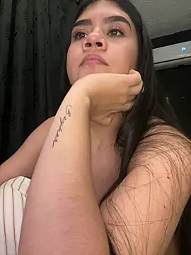 alhaana_'s Live XXX Chat