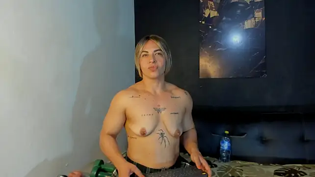 צ'אט XXX בשידור חי של AliceFit_212