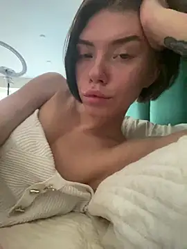 Lisaaa_Alisa Live XXX-chat
