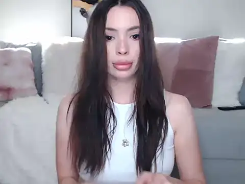 AnnaaXO 现场XXX聊天