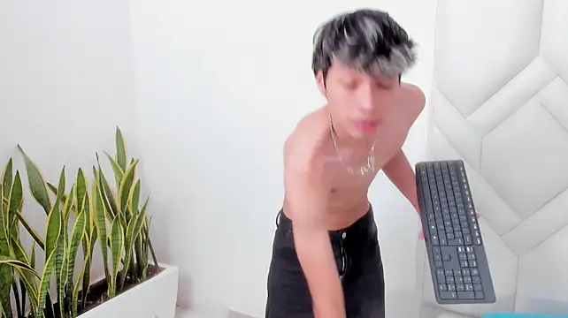 JeanLuc_Live XXX чат на живо