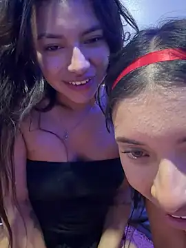 Chat XXX en directo de CocoaGigiMuse