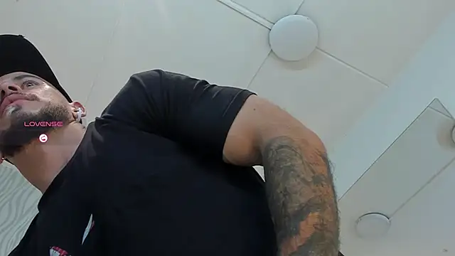Онлайн чат XXX dylan_jacobx