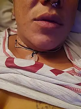 Chat XXX en directo de Delish_Lilith