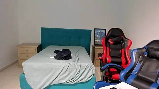 chriss_jones1のウェブカメラショー