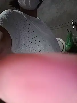 Lyna_sexy24's Live XXX Chat