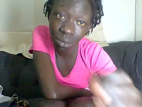 SexyTash25's Live XXX Chat
