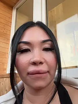 Živý XXX chat LaaadyDaaamn