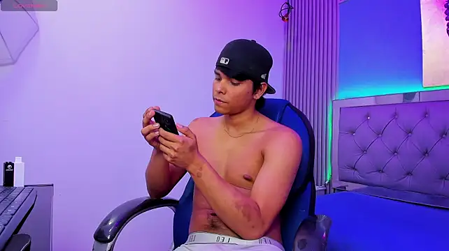 Rauw21's Live XXX Chat
