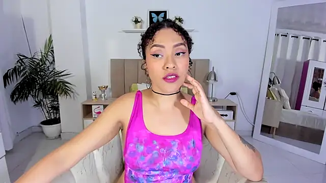 XXX chat uživo modela Zoe_Gruber