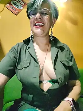 XXX chat uživo modela ilonna2025