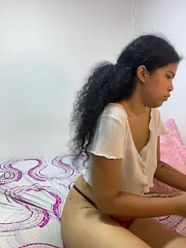 ms_ivanna's Live XXX Chat