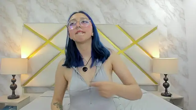NixShadow's Live XXX Chat
