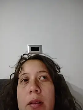 amaia_15's Live XXX Chat