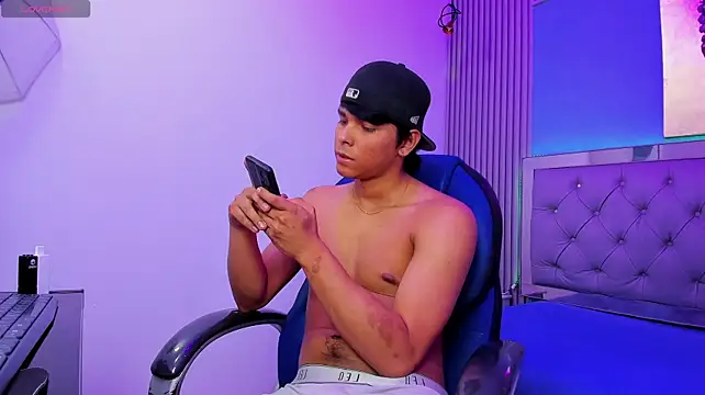 Rauw21's Live XXX Chat