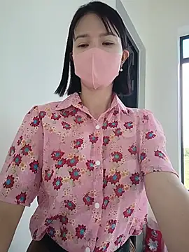 Emma_Linh 现场XXX聊天