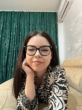 KaylaLewyss Chat XXX live