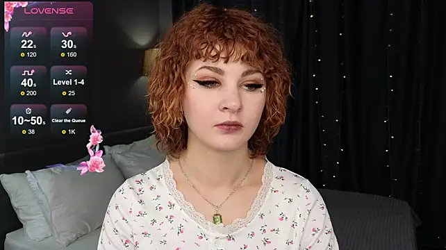 دردشة Kira__Fluffy الجنسية المباشرة