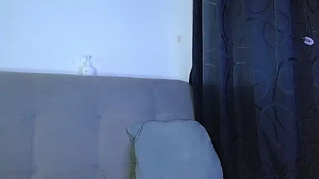 JuliethaFox's Live XXX Chat