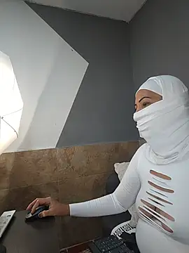 sandhy__honne Live XXX-chat