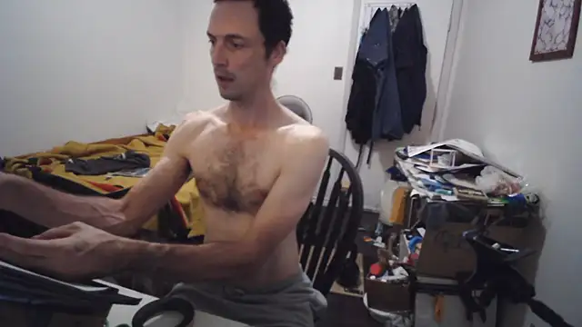 JohnnyMoves' Live XXX Chat