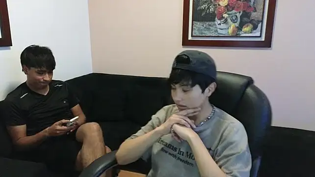 แชท XXX สดของ bratbuddies
