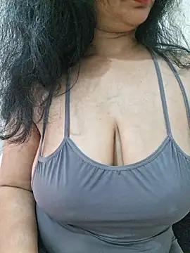 Jassi_DoesのライブXXXチャット