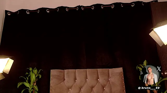 Bruno___69 Live XXX-chat