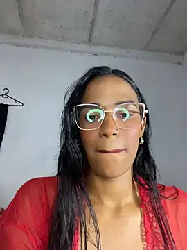 Czat XXX na żywo – FlorSalvaje_