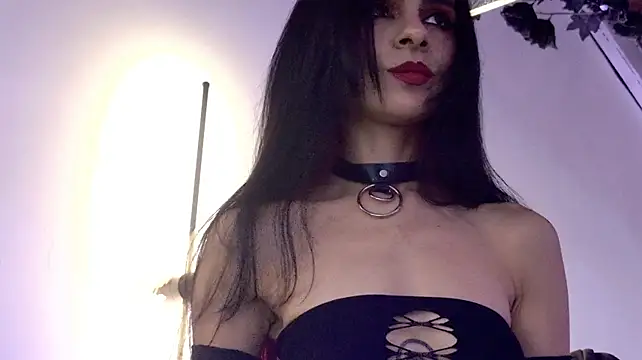 Alice_noir's Live XXX Chat