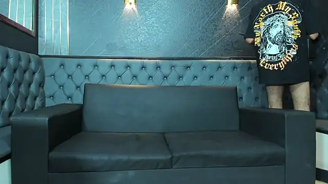 XXX chat uživo modela Andres_Bless