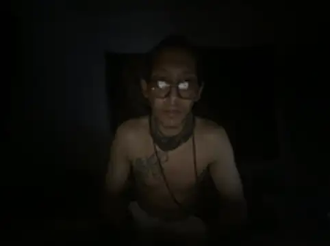 ThrowedWorldWide Live XXX-Chat