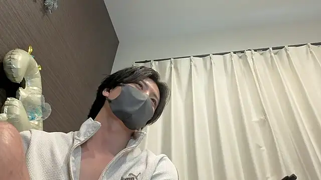 Chat +18 de CHROME-kun925 ao vivo
